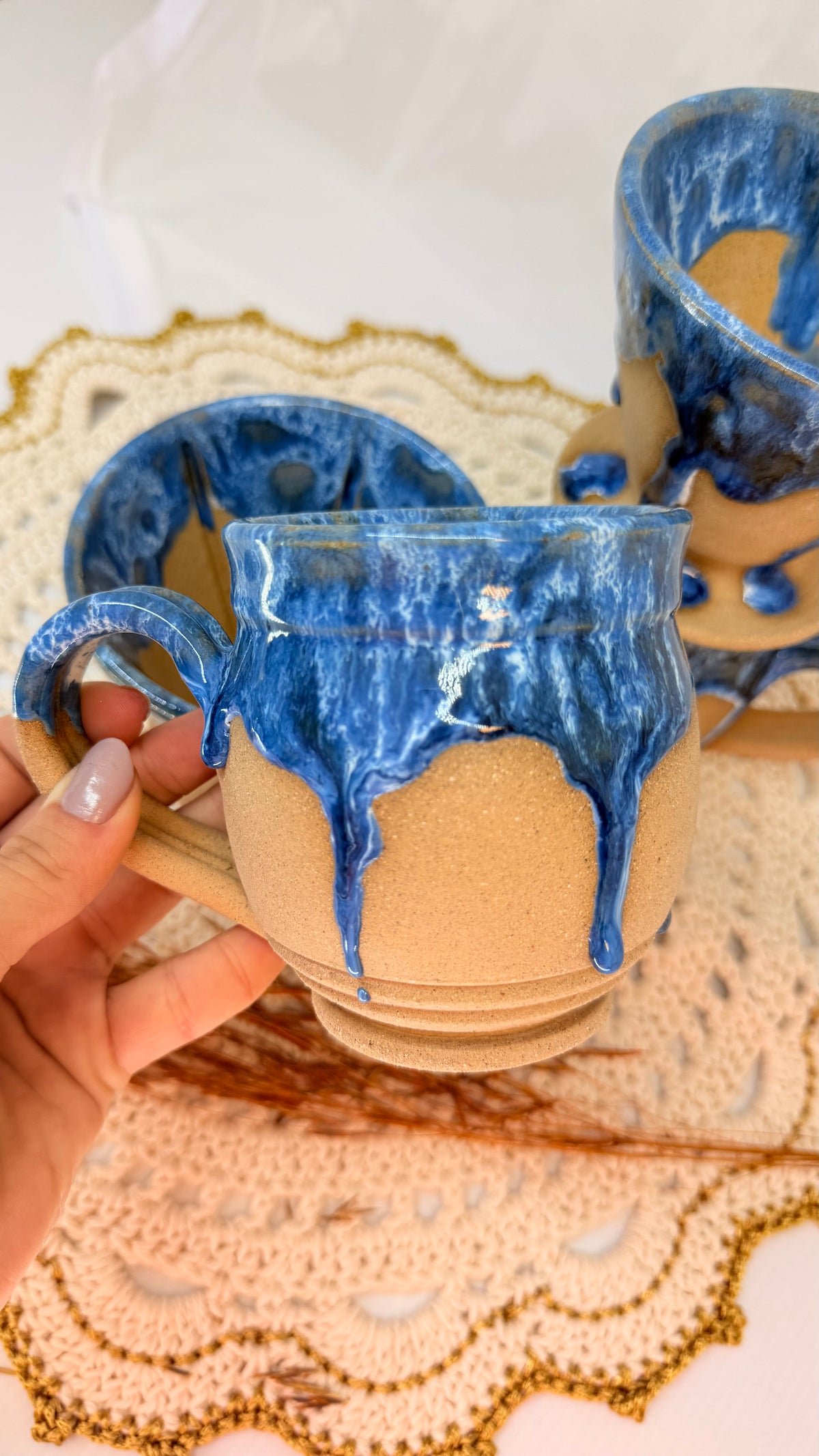 Kit caneca redonda e coador azul